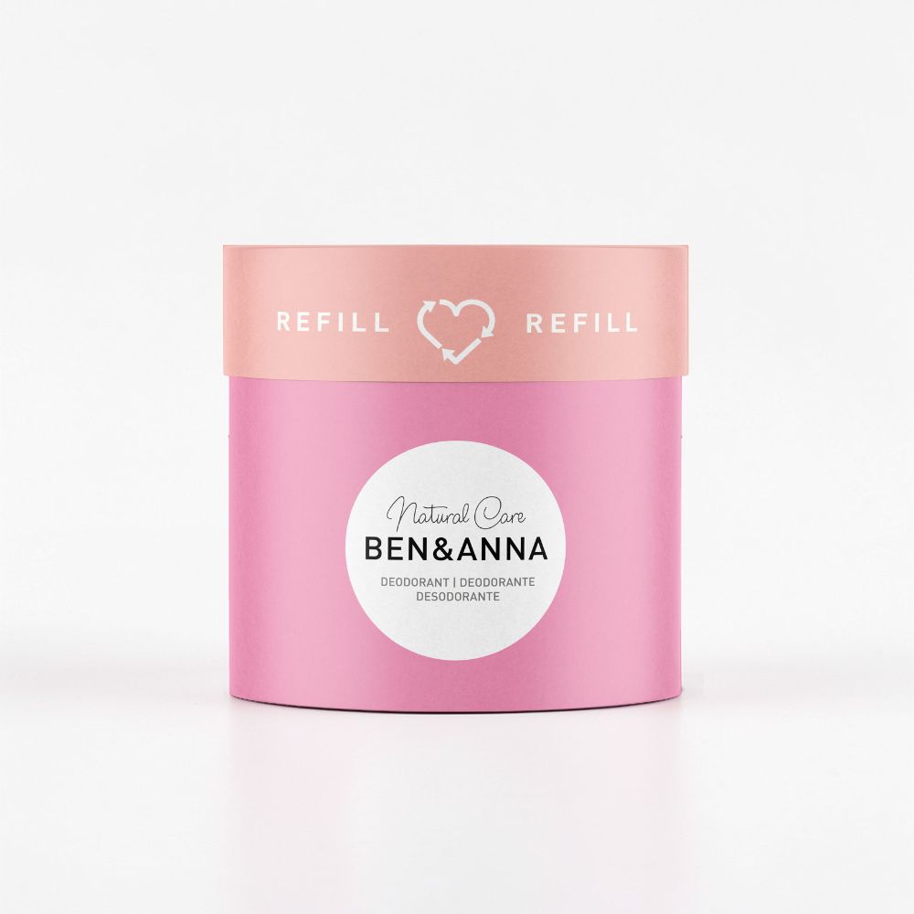 Deostick Refill "Love Me" von BEN&ANNA, cremige Textur und floraler Duft, in einer offenen Verpackung sichtbar.