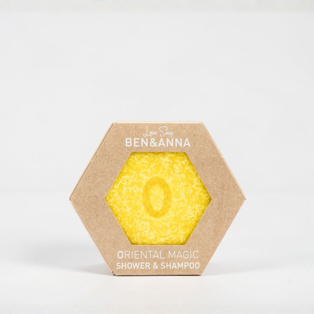 Festes Shampoo LOVE SOAP ORIENTAL MAGIC von BEN&ANNA, naturkosmetisches Shampoo in einer dekorativen Verpackung.