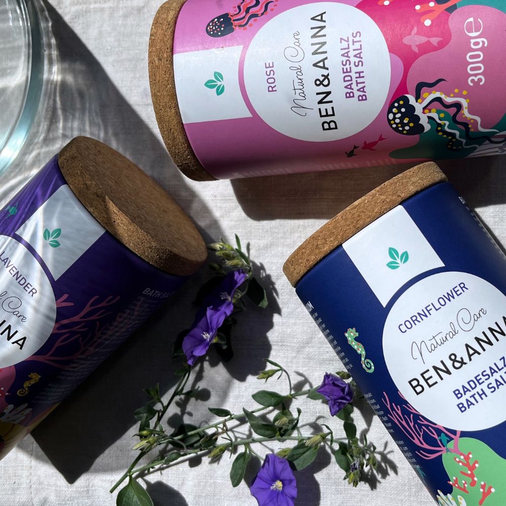 Badesalz-Set von BEN&ANNA mit drei verschiedenen Sorten, in dekorativer Verpackung für entspannendes Badeerlebnis