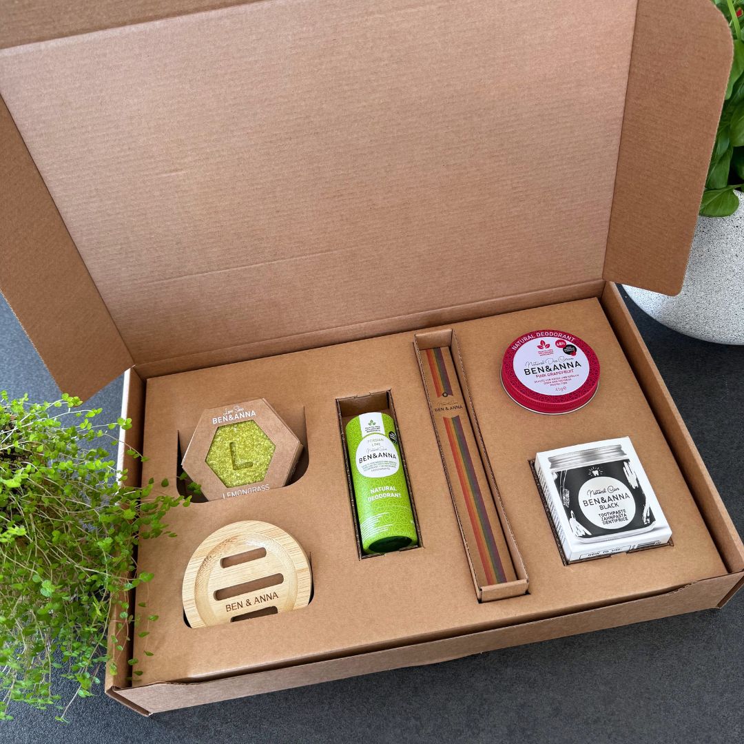 Nachhaltige Geschenkbox von BEN&ANNA aus umweltfreundlichem Material, ideal für Geschenke und Präsentationen.
