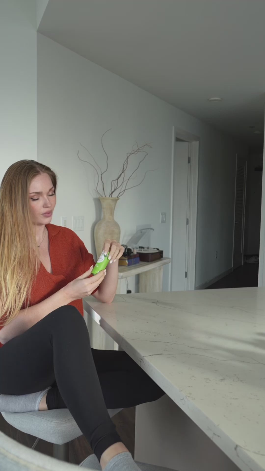 Load video: Refill Case und Deostick Refill "Love Me"