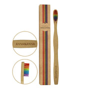 Ben&Anna EQUALITY Zahnbürste in weißer, umweltfreundlicher Bürste mit nachhaltigem Griff, ideal für umweltbewusste Zahnreinigung