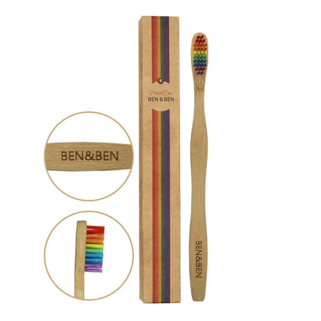 Ben&Ben EQUALITY Zahnbürste mit weißen Borsten und ergonomischem Griff, ideal für nachhaltige Zahnpflege.